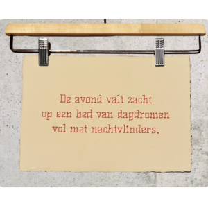 Originele handgeborduurde haiku